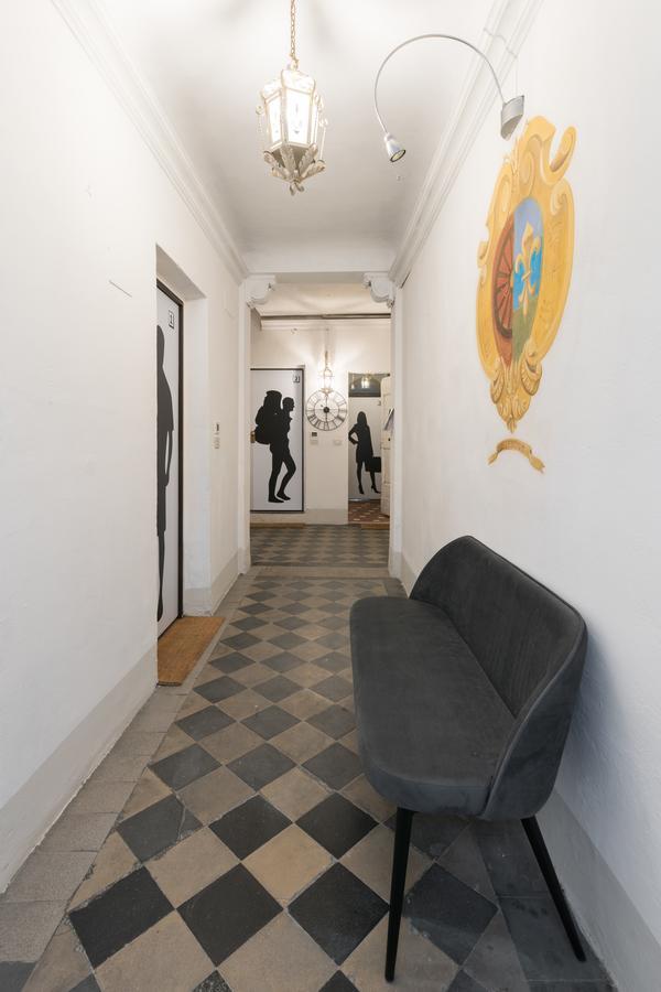 פירנצה F7 - Santa Croce One Bedroom Flat For 2 Or 3 Guests מראה חיצוני תמונה