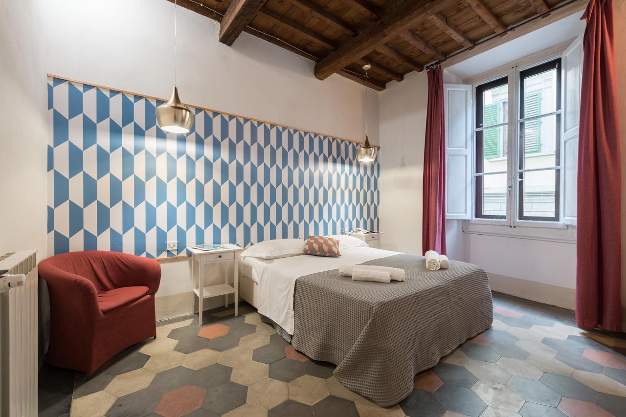 פירנצה F7 - Santa Croce One Bedroom Flat For 2 Or 3 Guests מראה חיצוני תמונה
